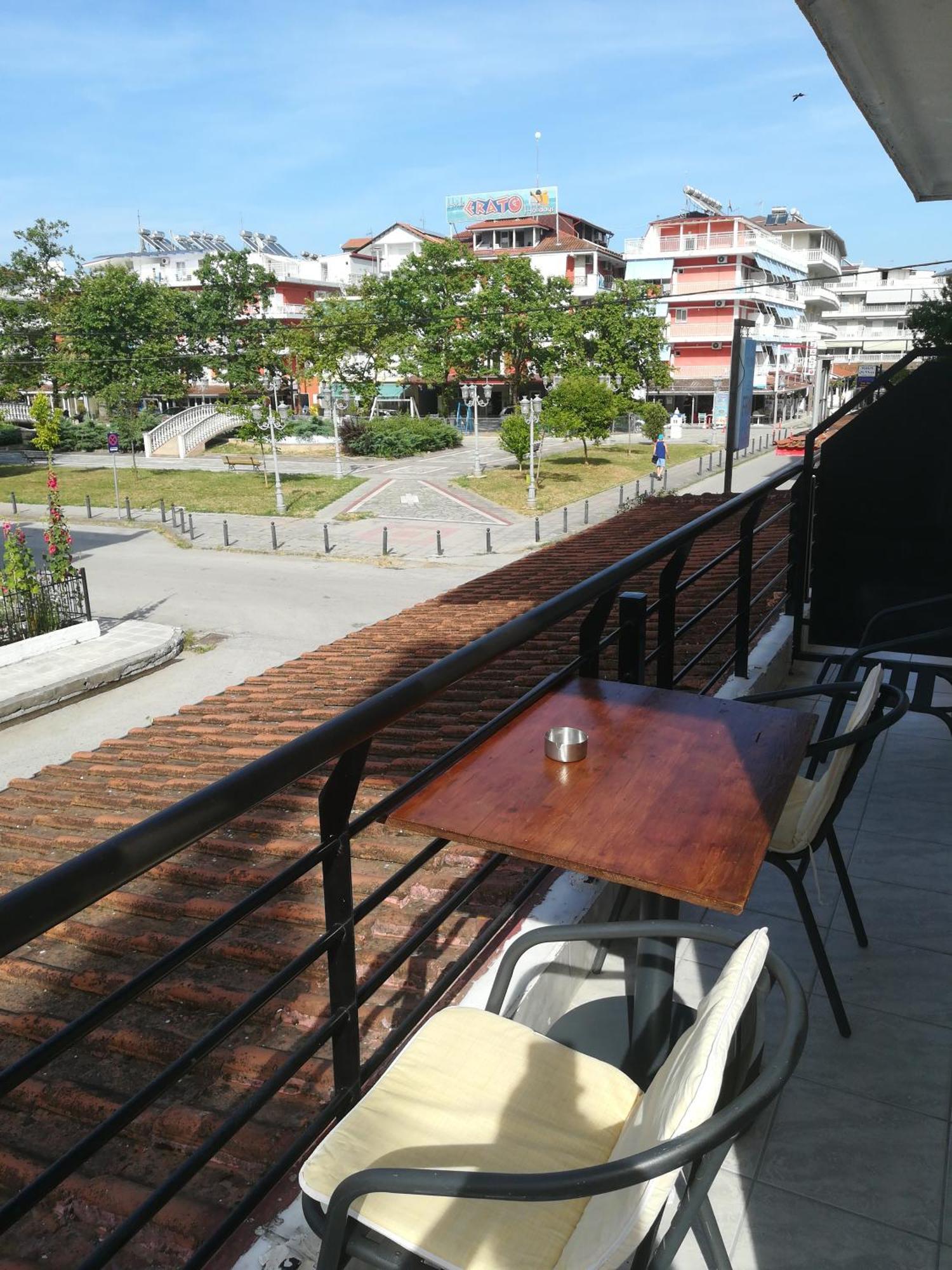 Frini Apartments And Studios Paralía 客房 照片